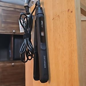 AG/Hair Midnight Heat Ceramic Black Toumaline Ionic Flat Iron